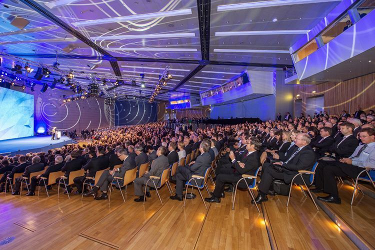 Congress Frankfurt 3 HI