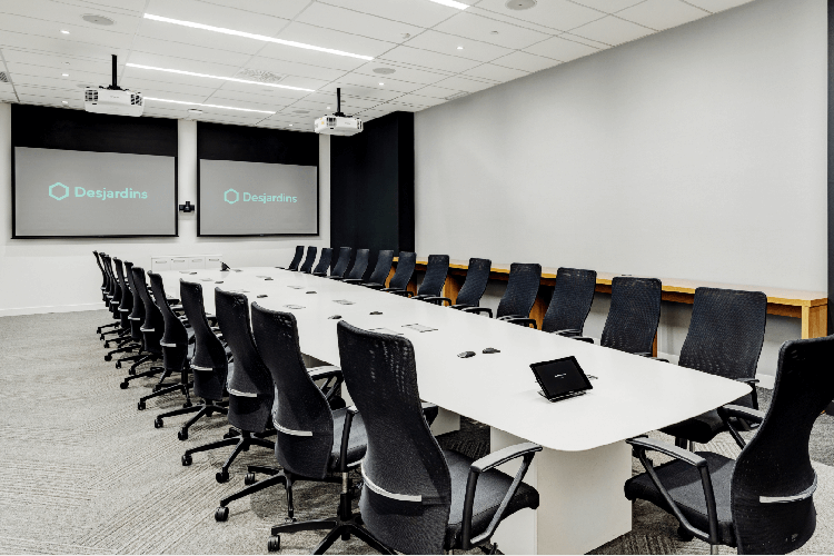 Crestron Dejardins 9 HI