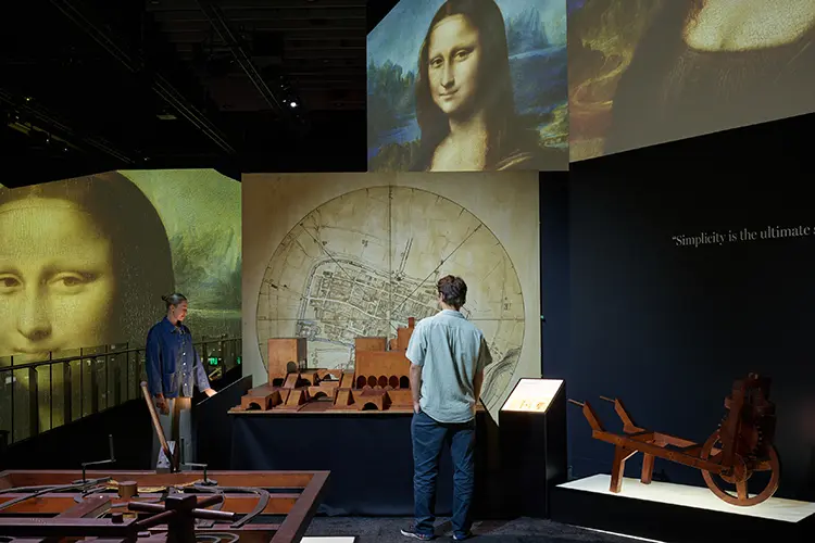ENCIRCLED LeonardoDaVinci 2 HI