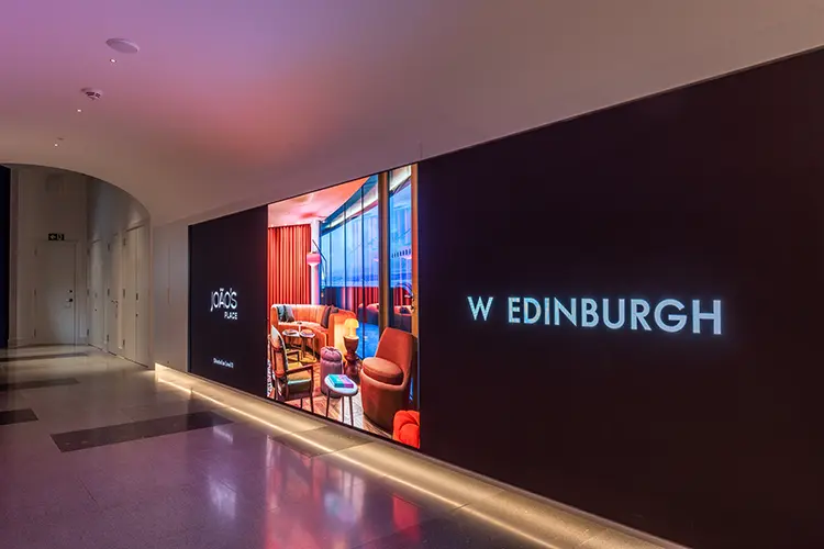 W Edinburgh 2 HI