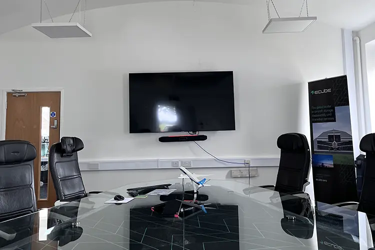 eCube Primacoustic 9 HI