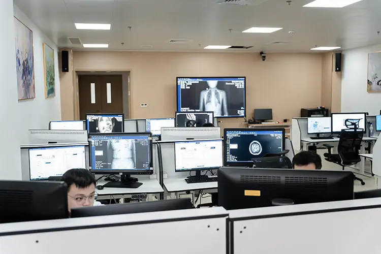Barco Hospital China 3 HI
