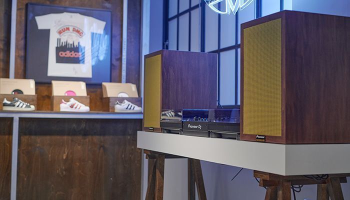 PioneerPro adidas Originals Carnaby Store 1