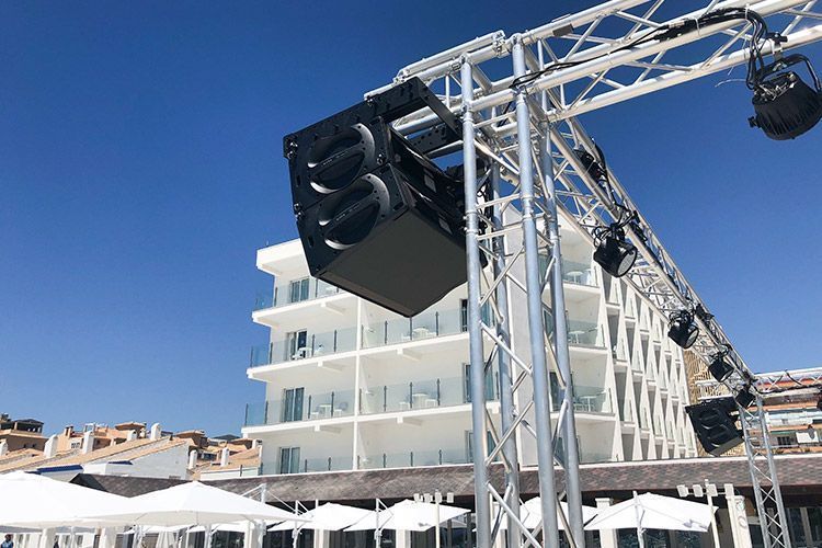 Hotel Smy SL210A LineArray.HI